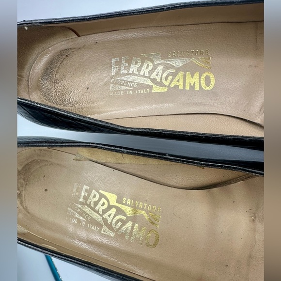 Salvatore Ferragamo heels - Picture 4 of 8